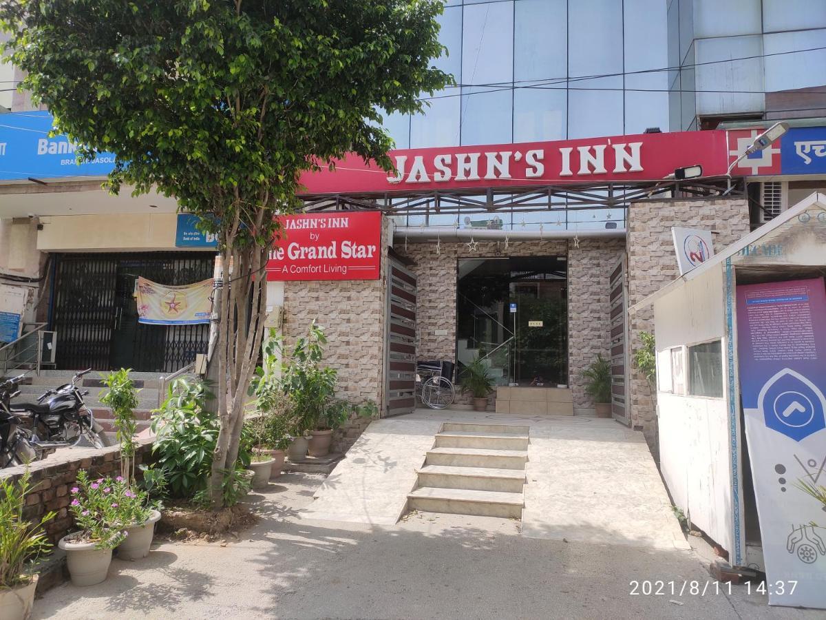 Jashn Near Apollo Hospital 3* Noida