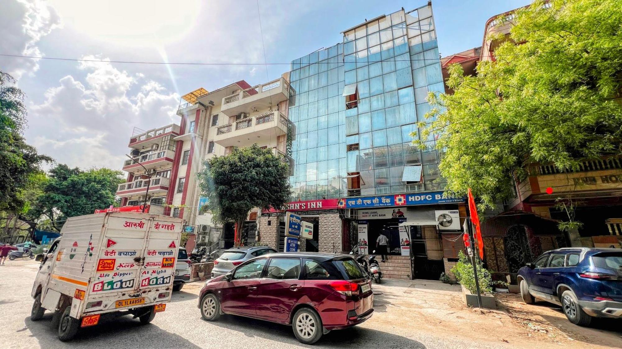 Hotel Jashn Near Apollo Hospital Noida