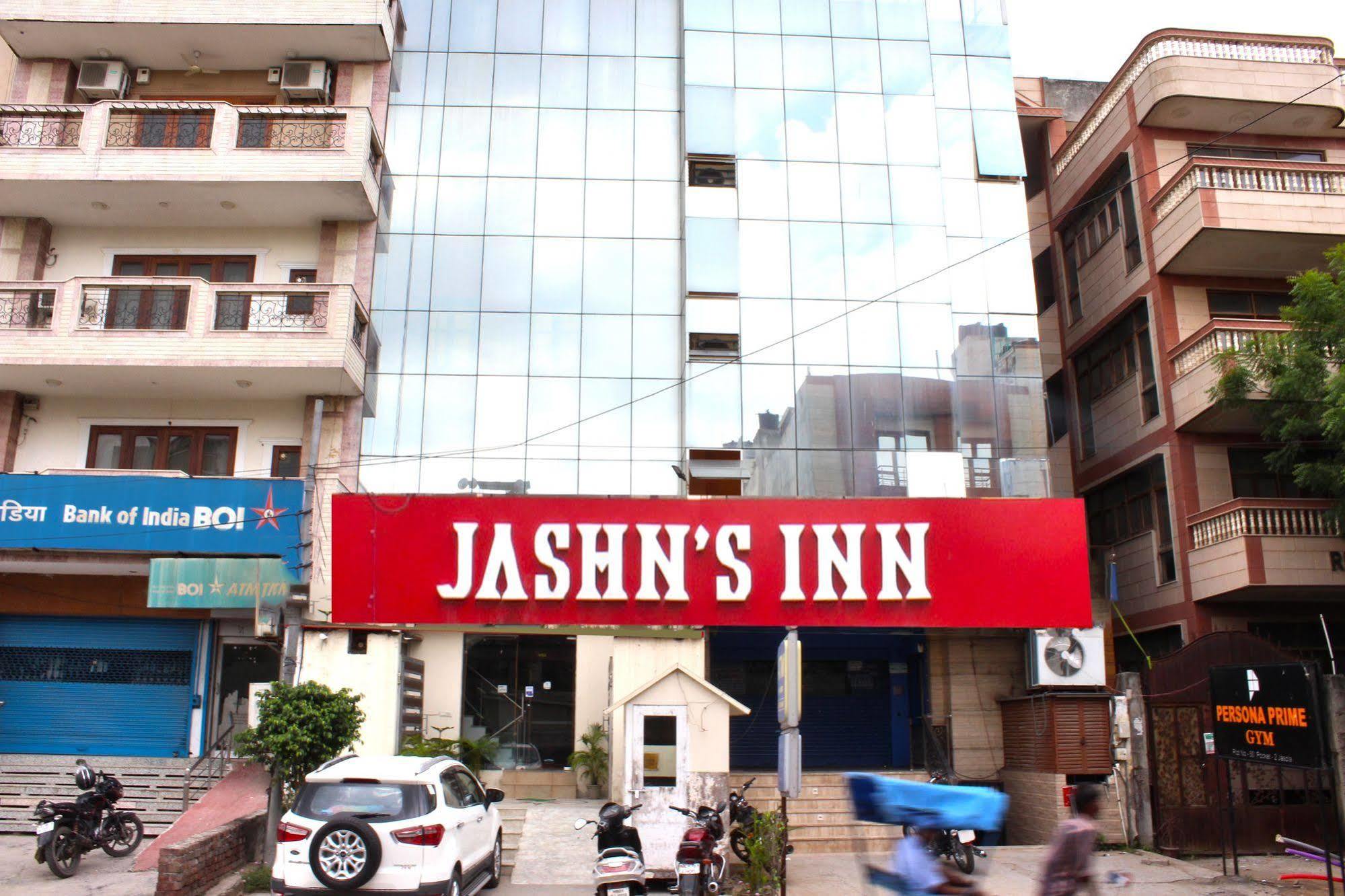 Jashn Near Apollo Hospital Hotel